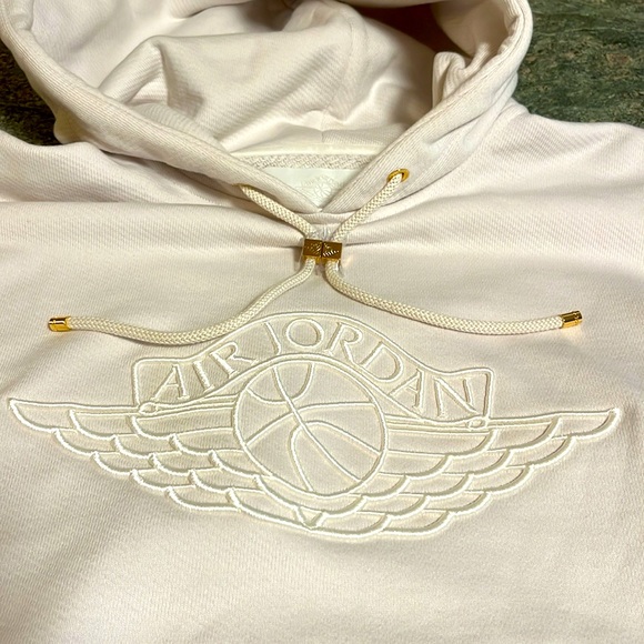 Nike Air Jordan Hooded Sweatshirt! - Picture 8 of 14
